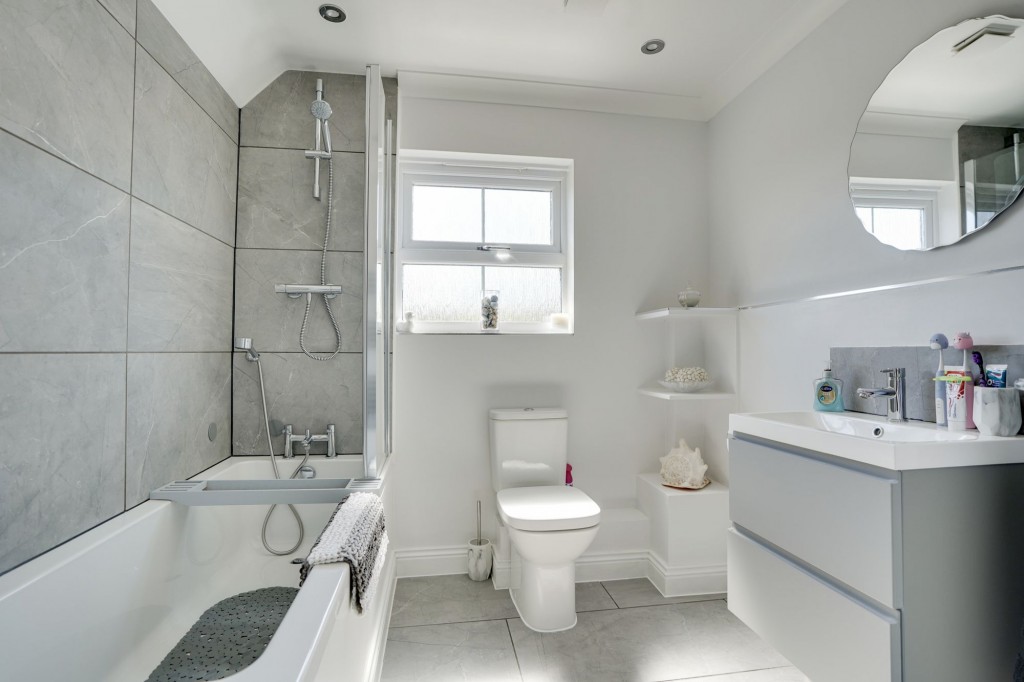 Fox Green, Great Bradley, CB8