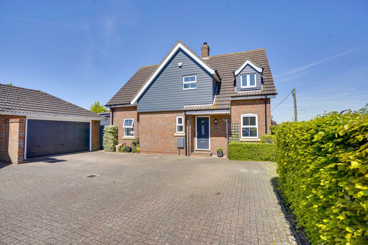 Fox Green, Great Bradley, CB8