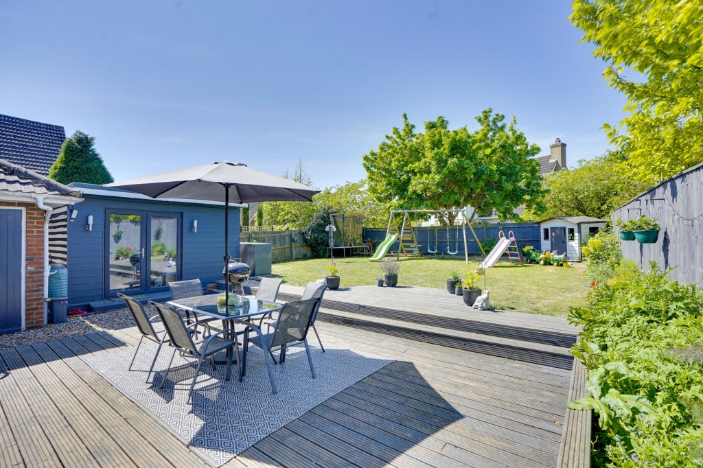 Fox Green, Great Bradley, CB8