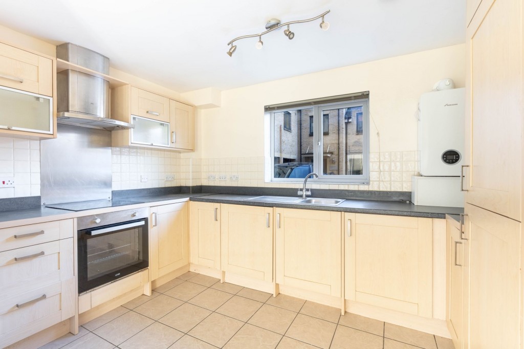 Chariot Way, Cambridge, CB4