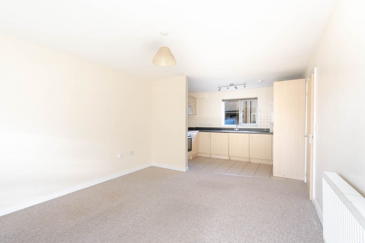 Chariot Way, Cambridge, CB4