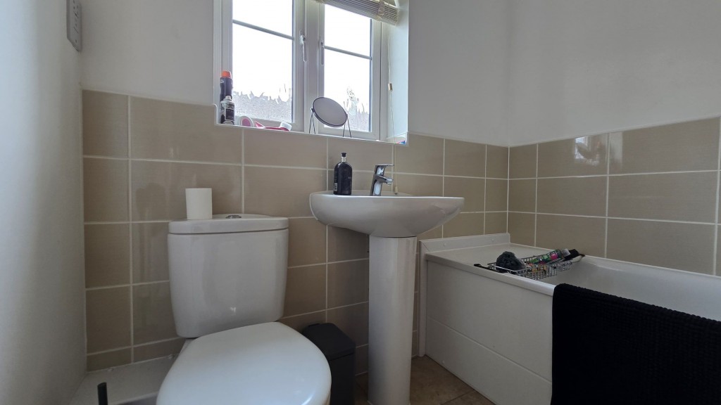 Bramble Walk, Red Lodge, IP28