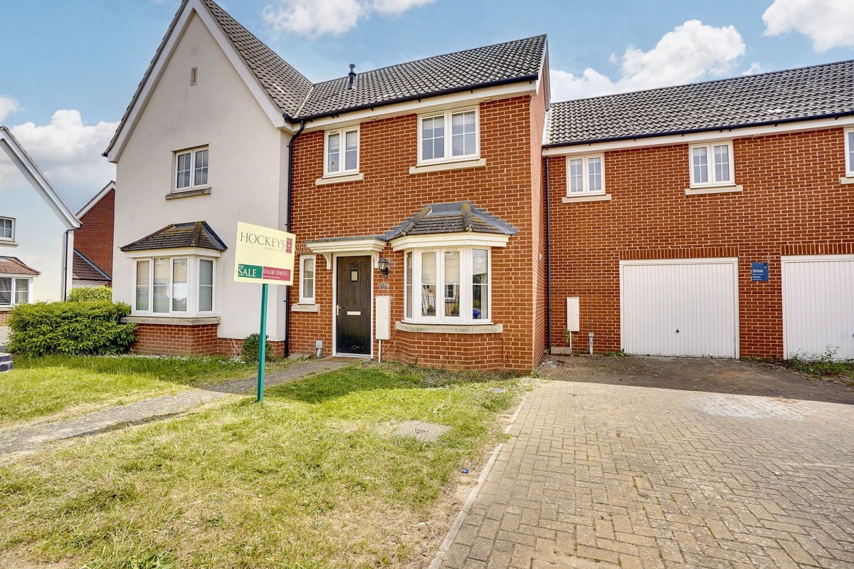 Bramble Walk, Red Lodge, IP28