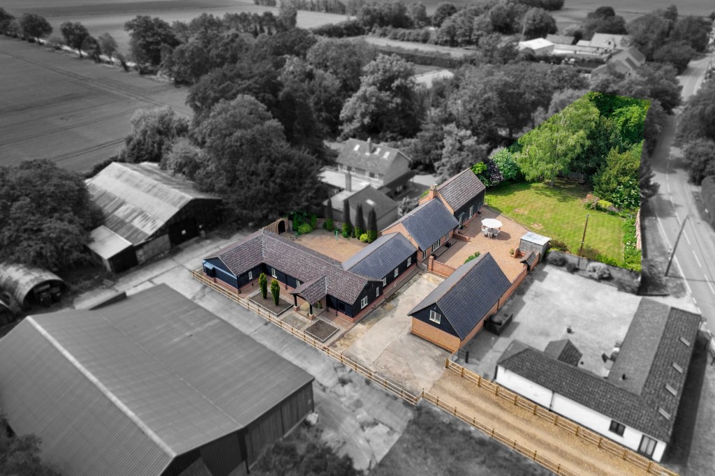 Needham Bank, Friday Bridge, PE14
