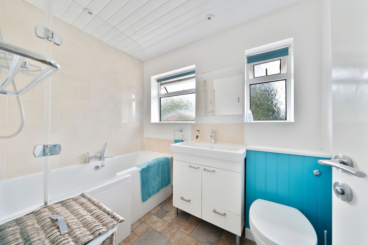 Woodhouse Way, Cambridge, CB4