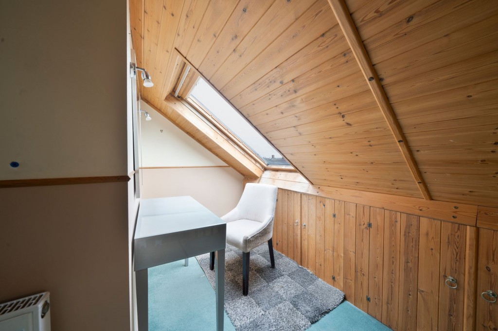 Woodhouse Way, Cambridge, CB4