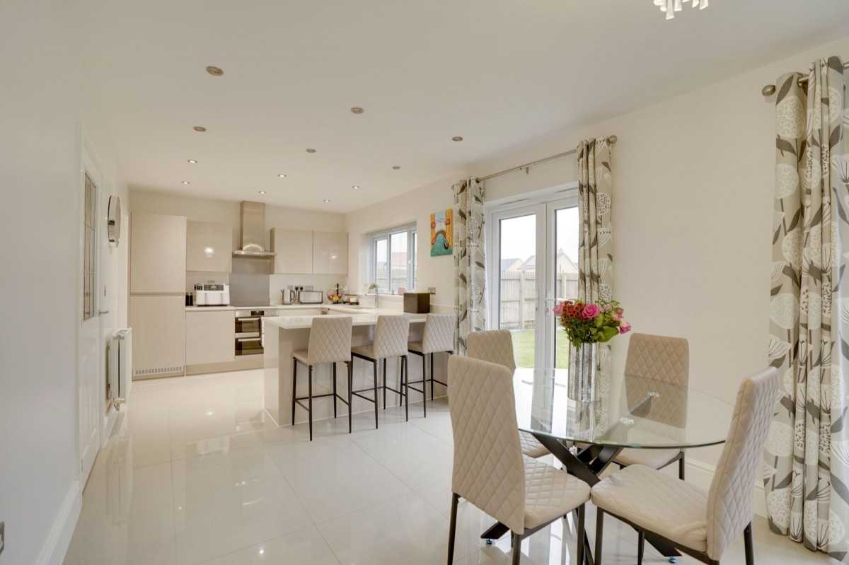 Mallard Way, Exning, CB8