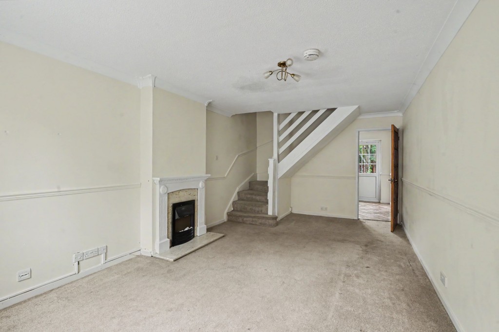 Barry Lynham Drive, Newmarket, CB8