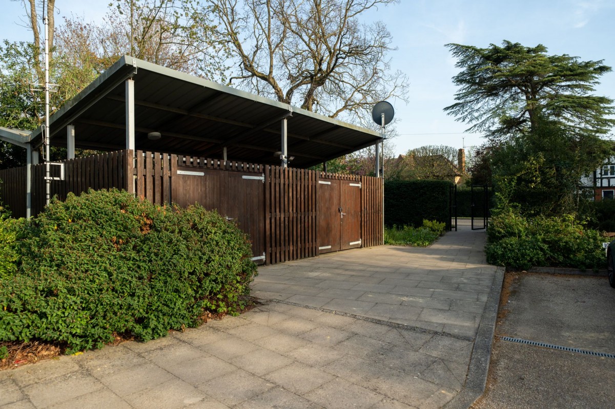 Queen Ediths Way, Cambridge, CB1