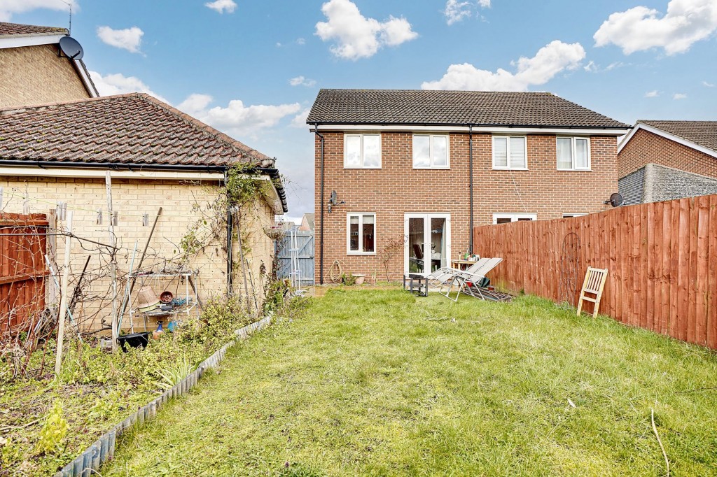 Rosehip Avenue, Red Lodge, IP28