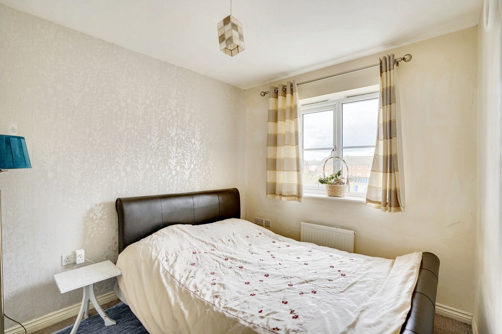 Rosehip Avenue, Red Lodge, IP28