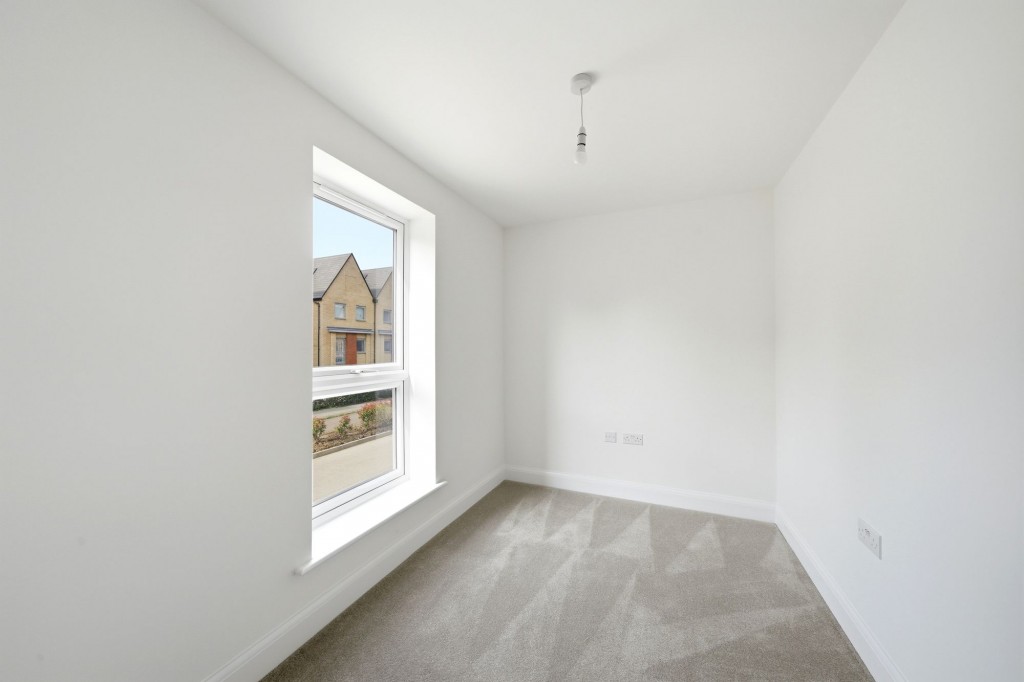 Aylesbury Walk, Northstowe, CB24