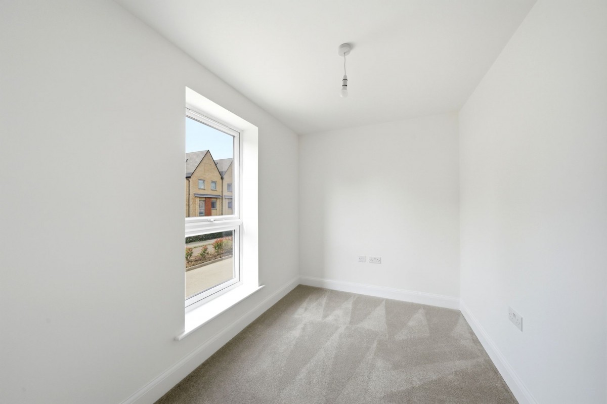 Aylesbury Walk, Northstowe, CB24