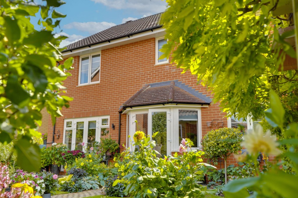 Chamomile Close, Red Lodge, IP28