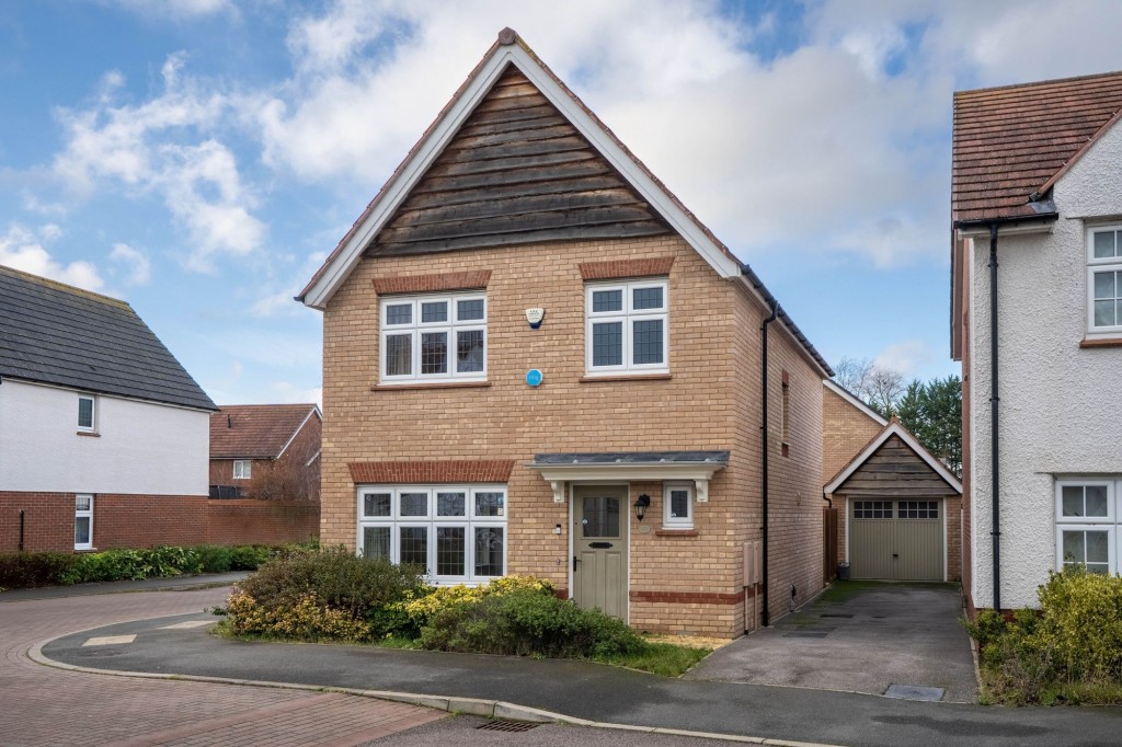 St. Edmunds Way, Hauxton, CB22