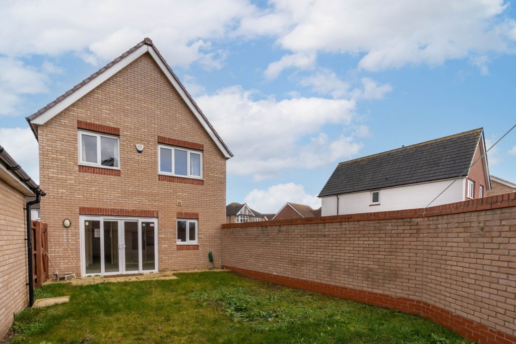 St. Edmunds Way, Hauxton, CB22