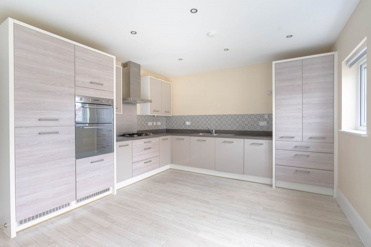 St. Edmunds Way, Hauxton, CB22