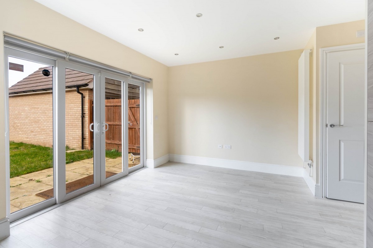 St. Edmunds Way, Hauxton, CB22