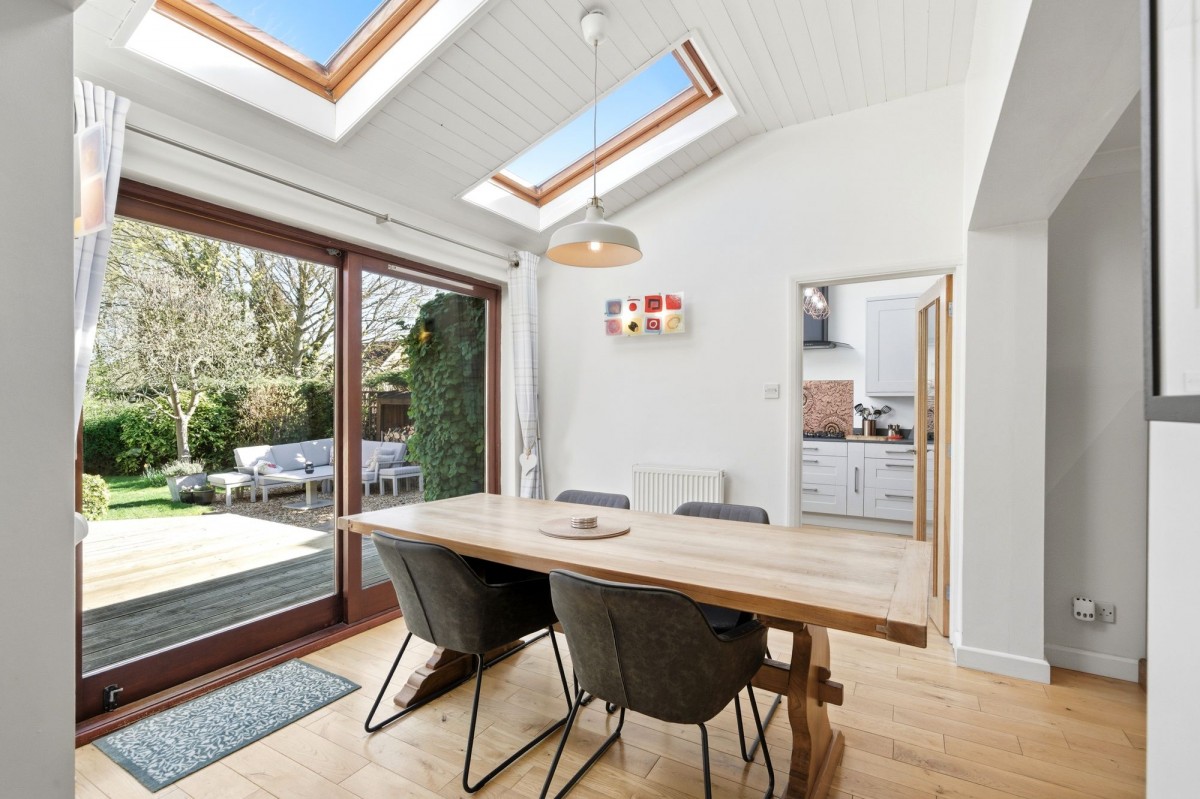 Newington, Willingham, CB24