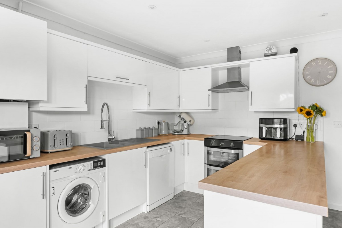 Wheatsheaf Way, Linton, CB21