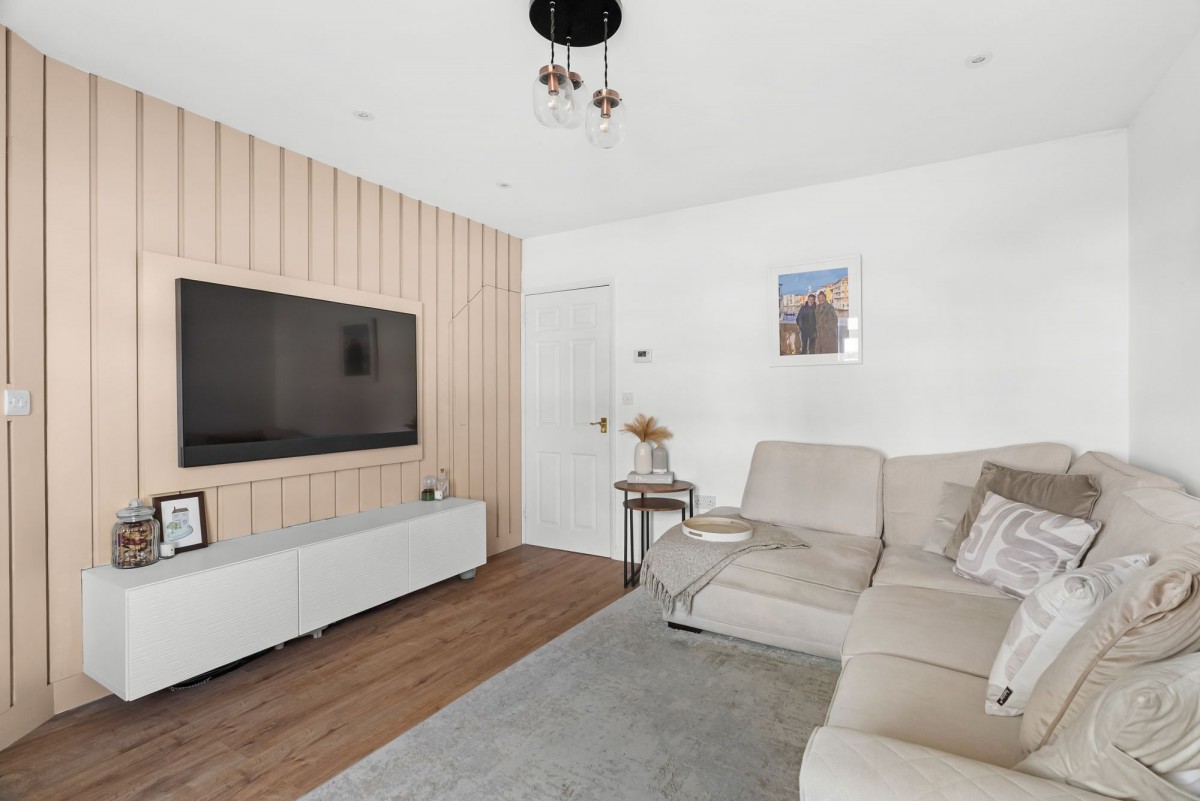 Wheatsheaf Way, Linton, CB21