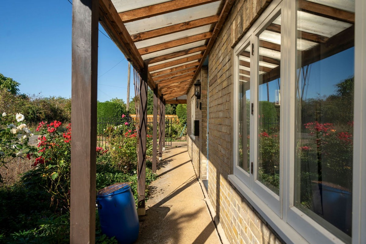 Overcote Road, Over, CB24