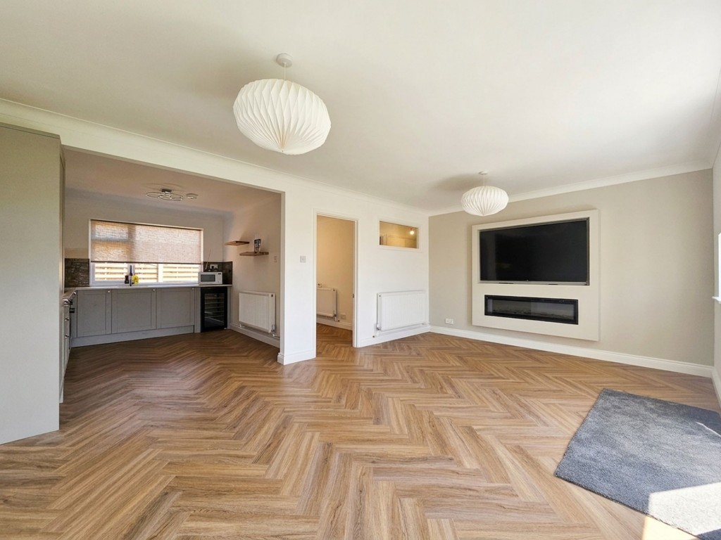 Tulyar Walk, Newmarket, CB8