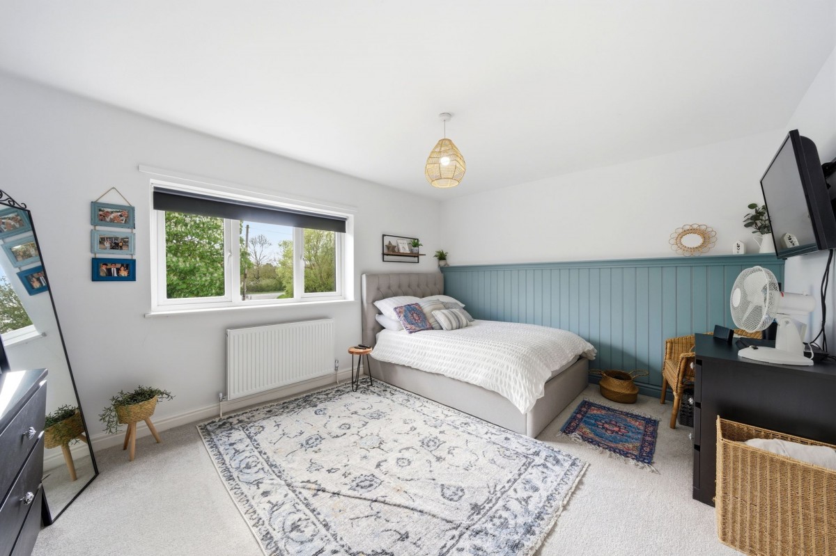 Haverhill Road, Horseheath, CB21