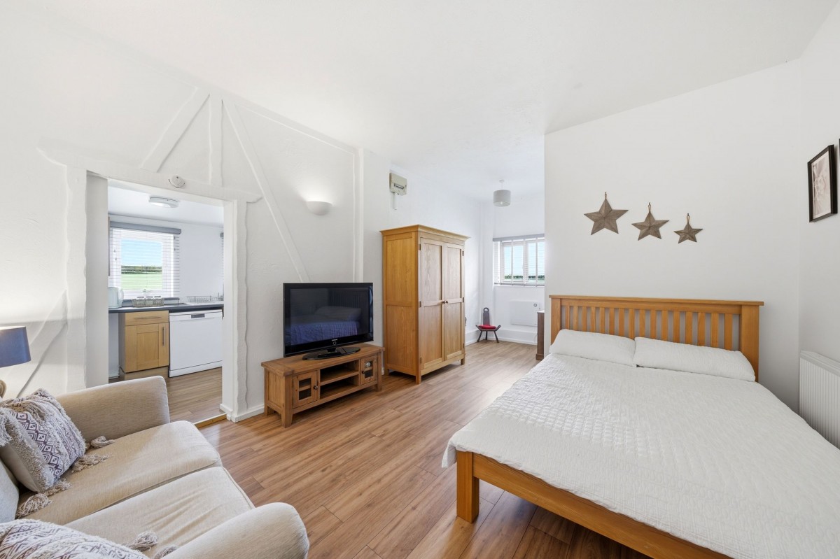 Haverhill Road, Horseheath, CB21
