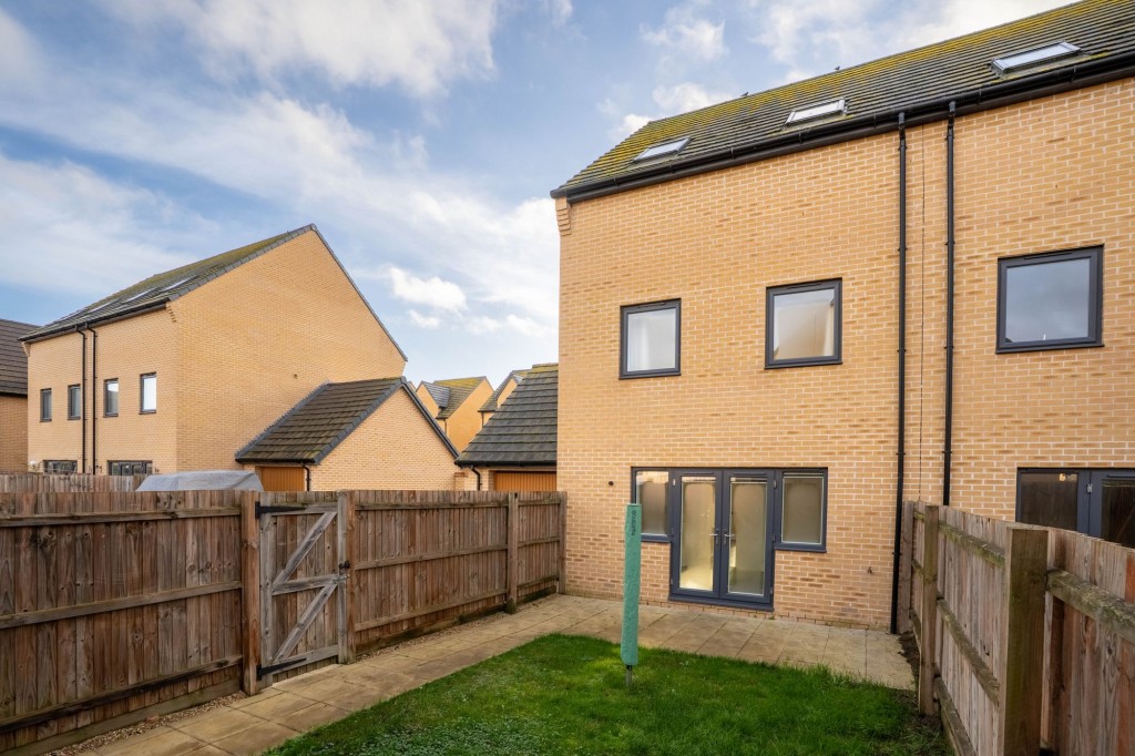 Heron Road, Northstowe, CB24