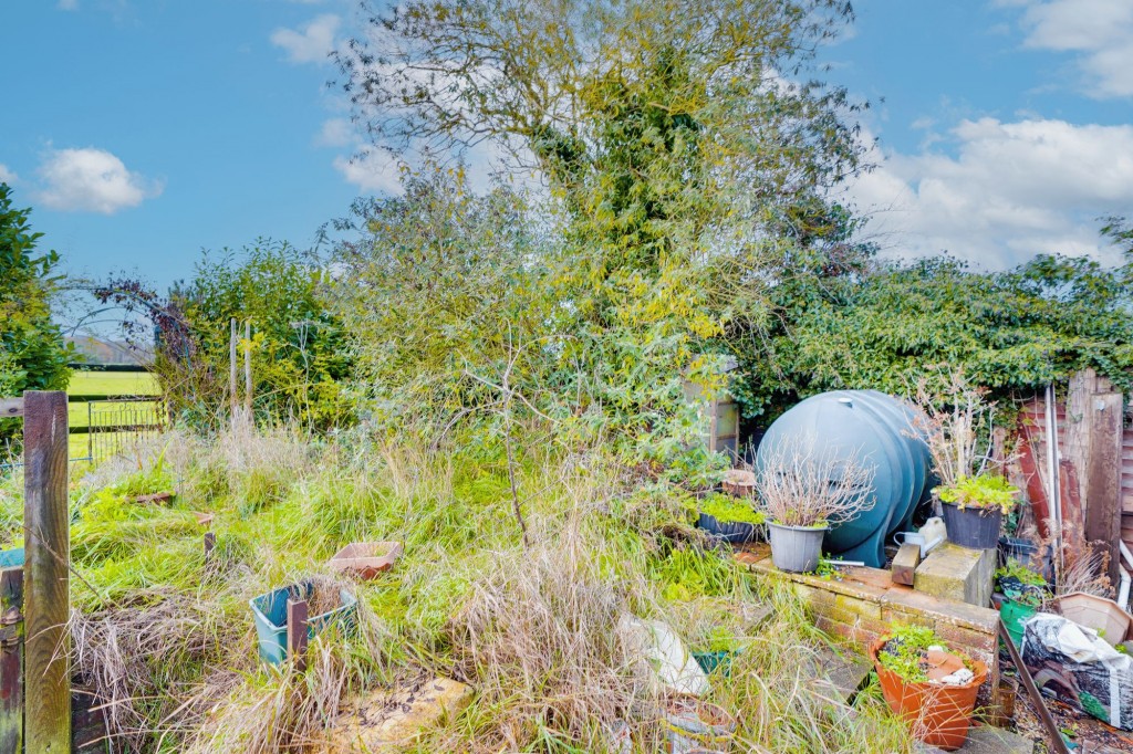 Queen Street, Cowlinge, CB8