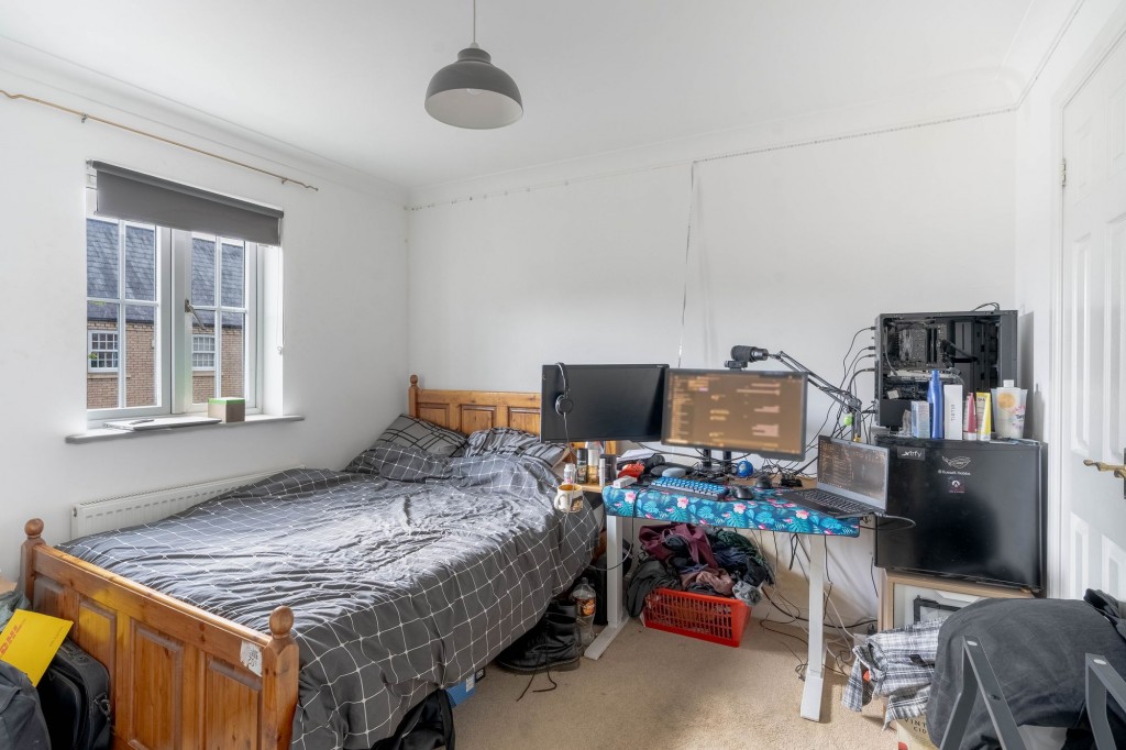 Hampton Close, Fenstanton, PE28