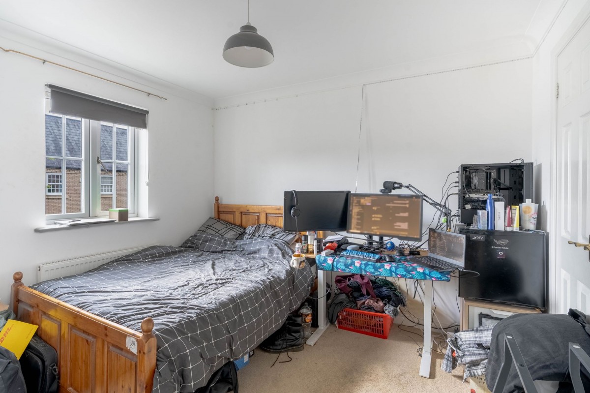 Hampton Close, Fenstanton, PE28