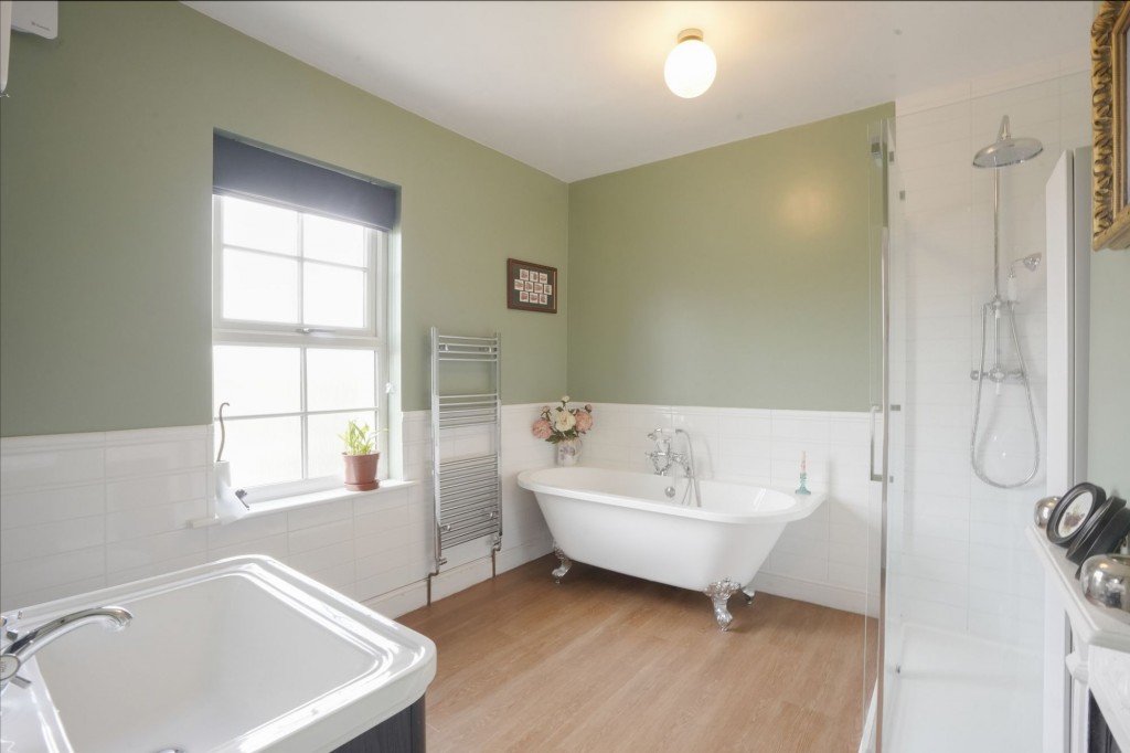 High Street, Tuddenham, IP28