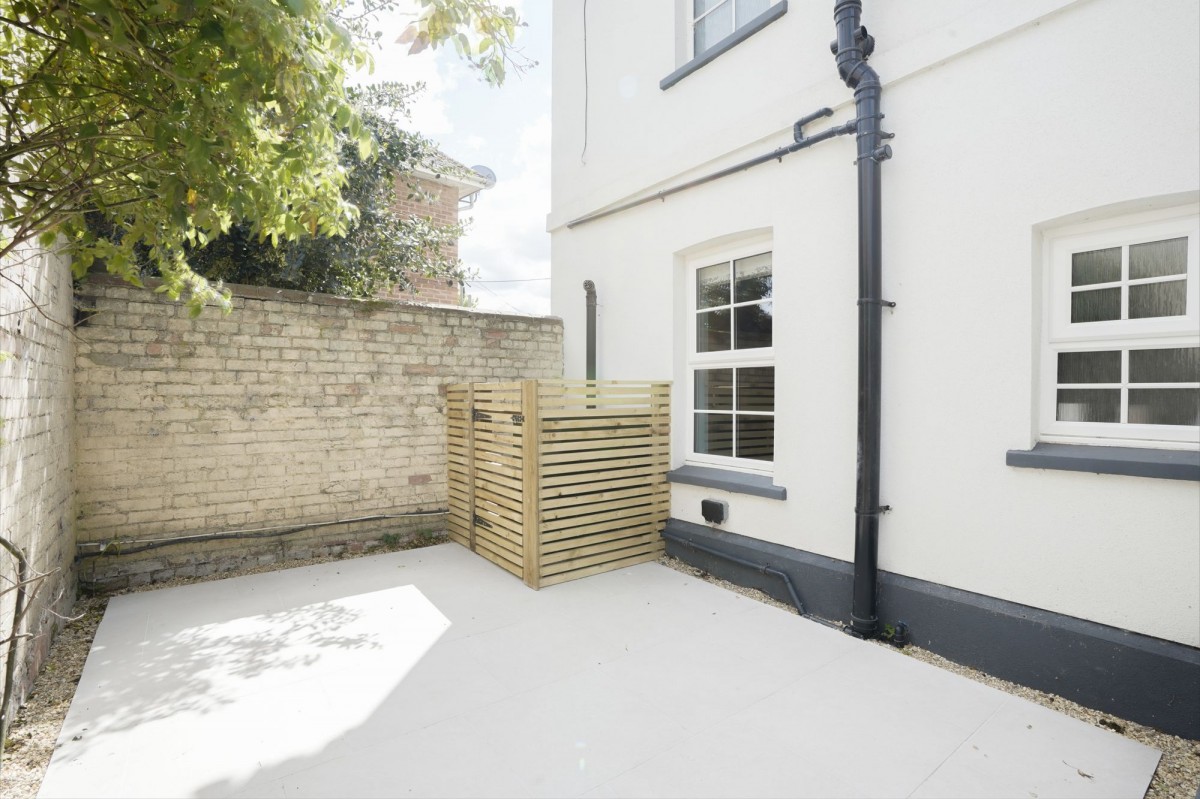High Street, Tuddenham, IP28