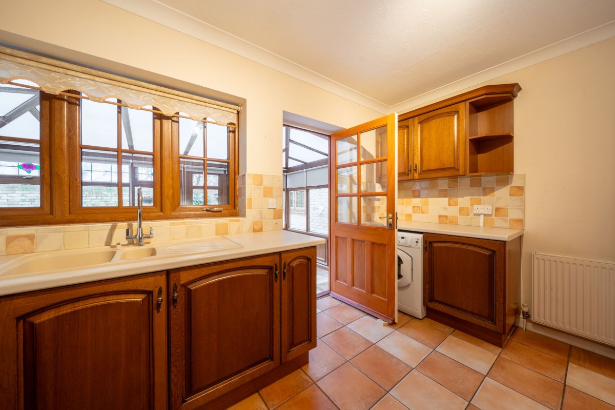 London Road, Chatteris, PE16