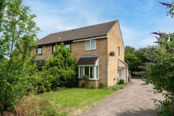 The Rowans, Milton, CB24