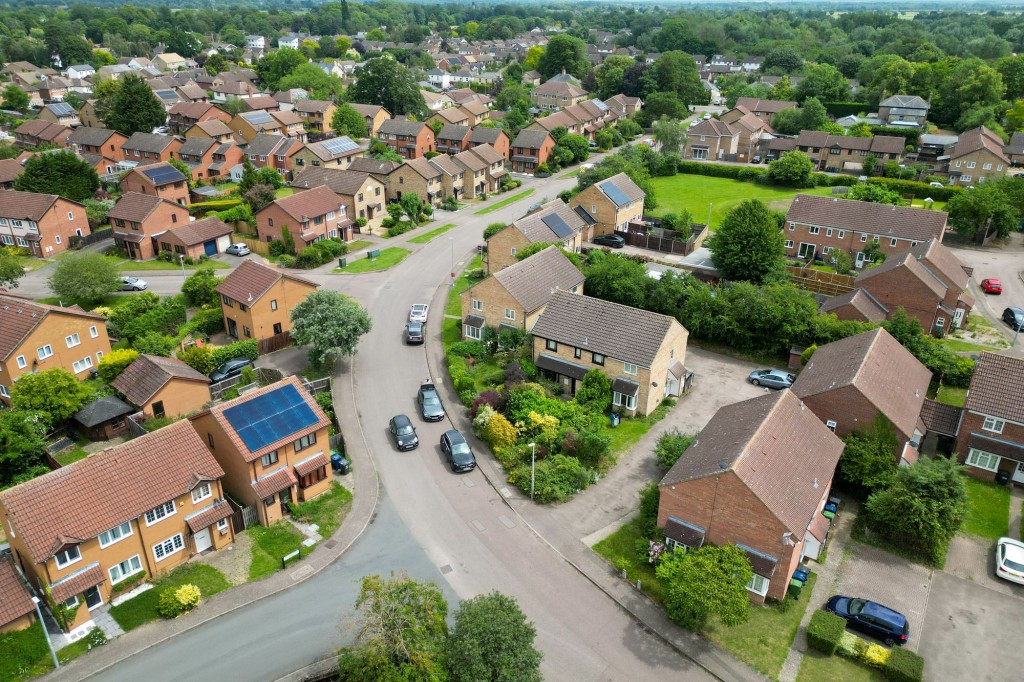 The Rowans, Milton, CB24