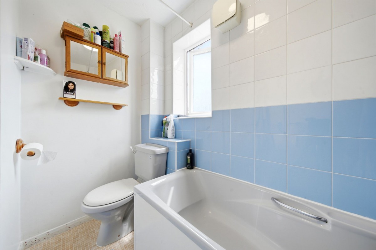 The Rowans, Milton, CB24