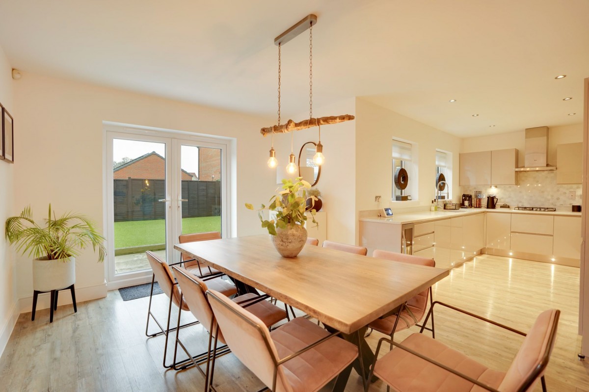 Plover Place, Exning, CB8