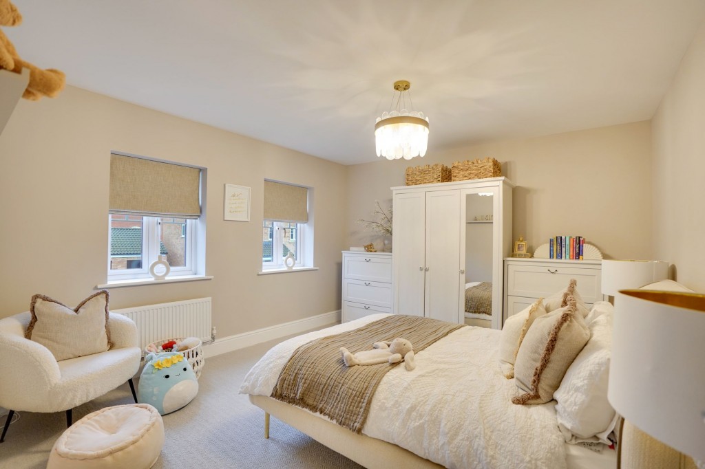 Plover Place, Exning, CB8