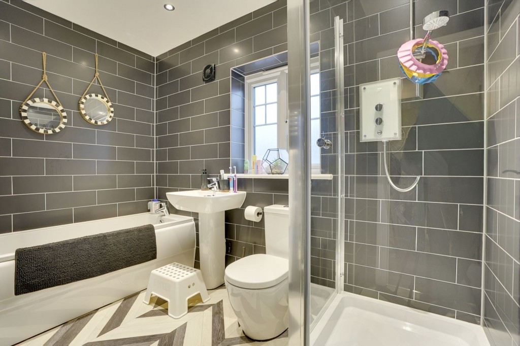 Plover Place, Exning, CB8