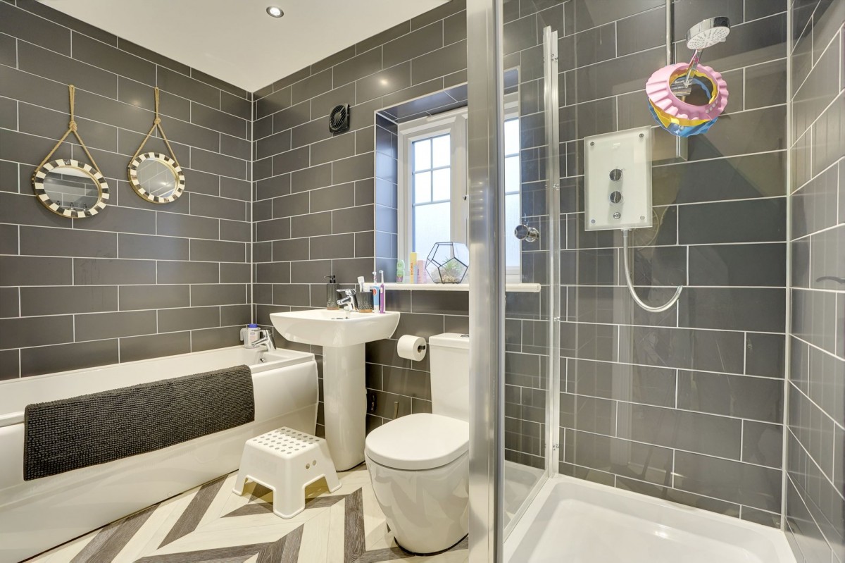 Plover Place, Exning, CB8