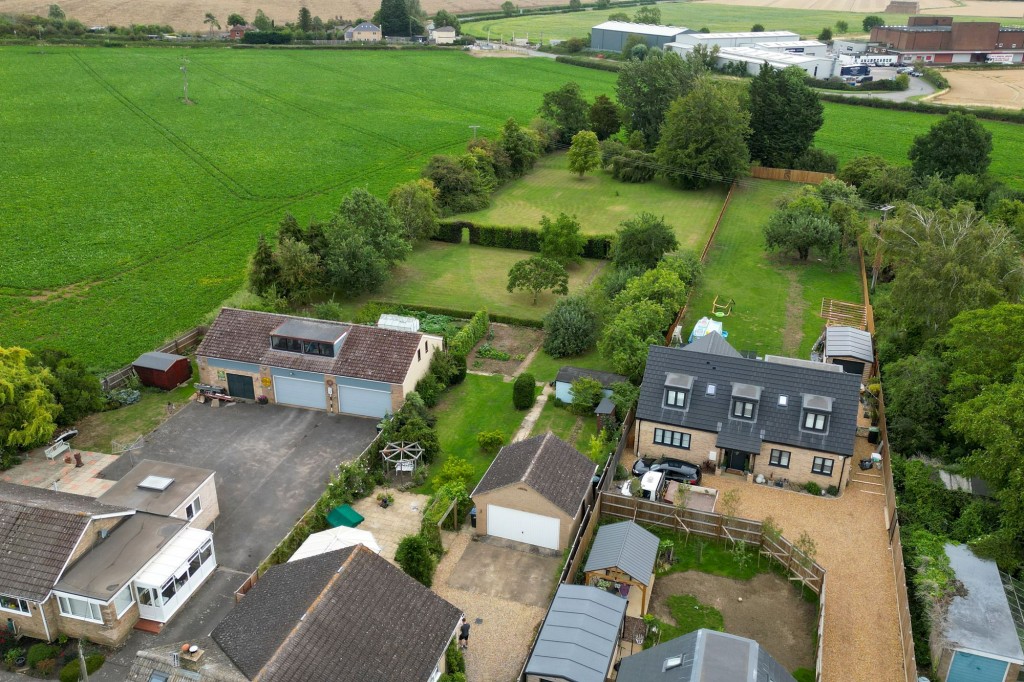 The Hamlet, Chettisham, CB6