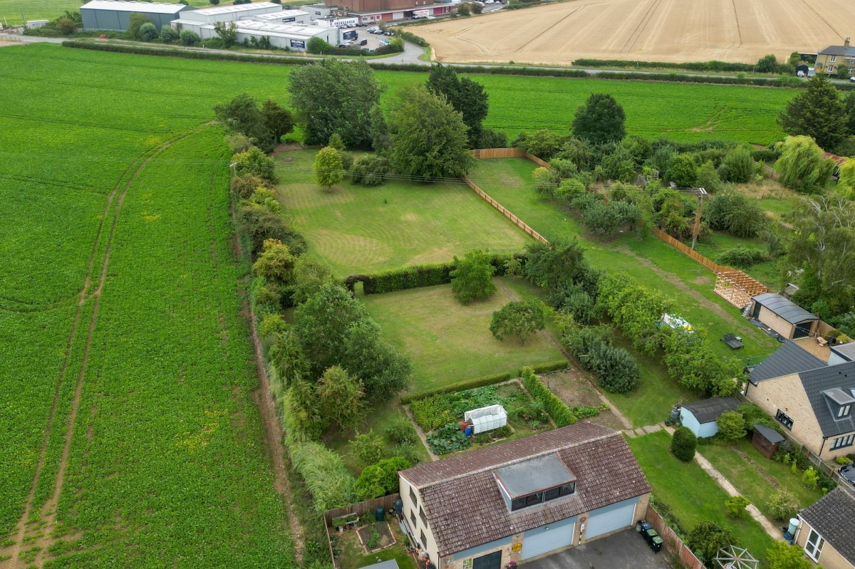 The Hamlet, Chettisham, CB6