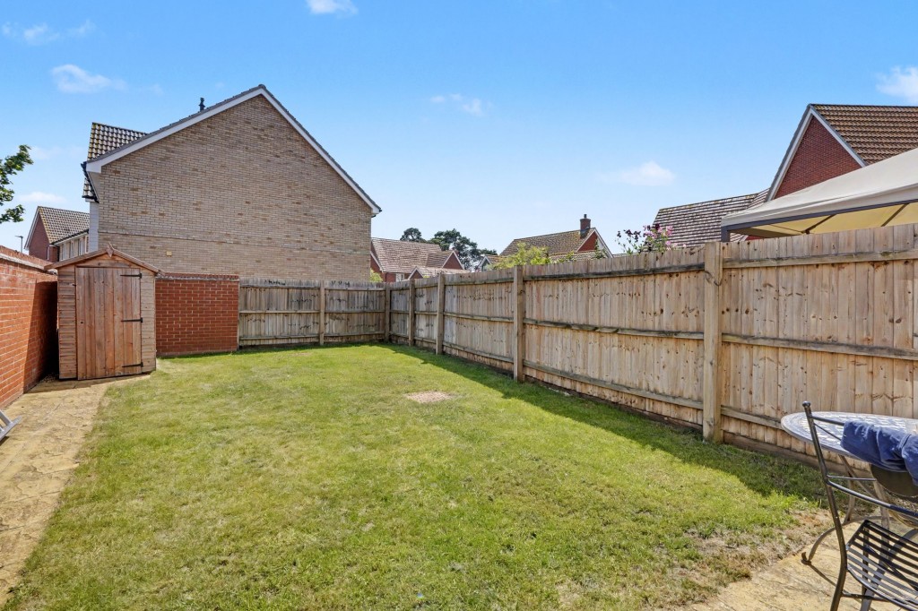Oaklands Drive, Red Lodge, IP28