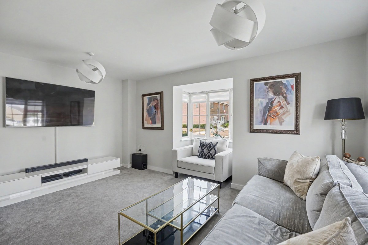 Oaklands Drive, Red Lodge, IP28