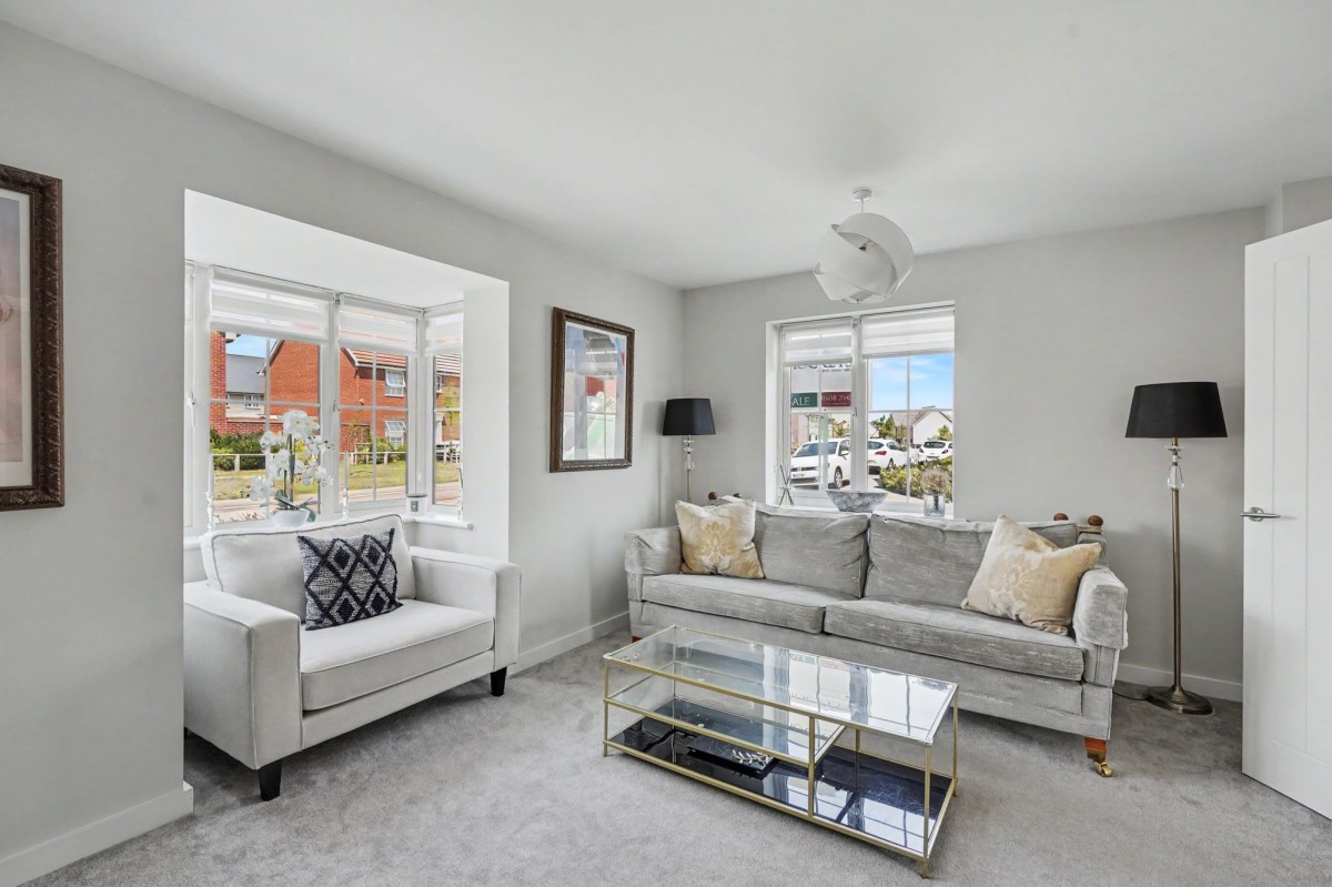 Oaklands Drive, Red Lodge, IP28