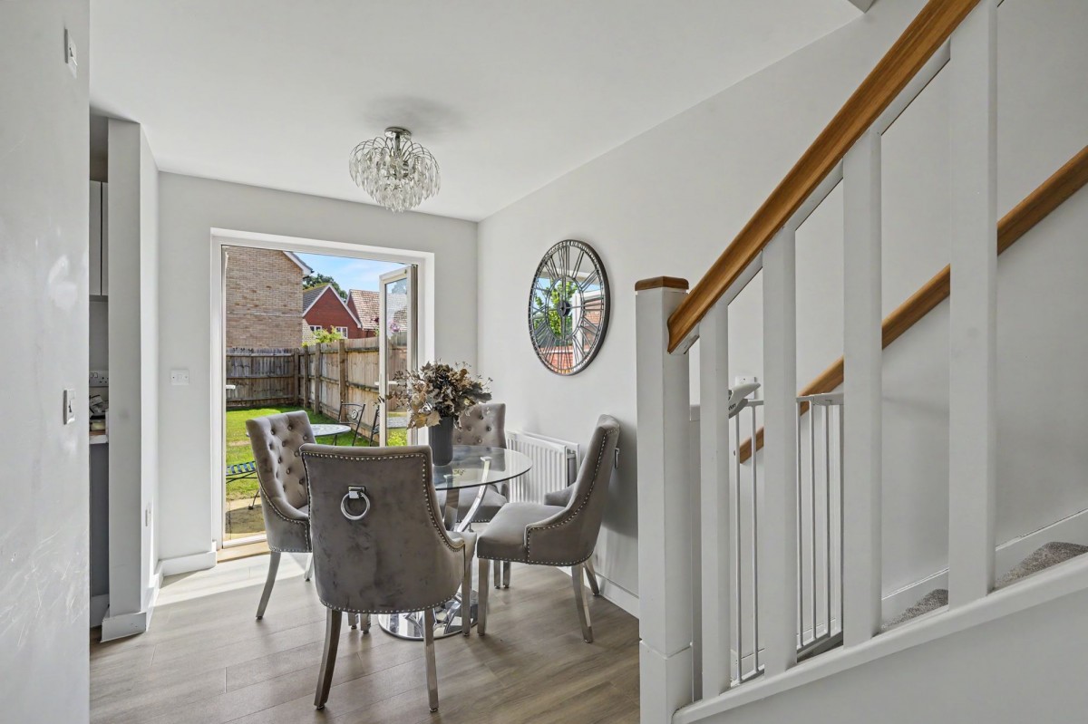 Oaklands Drive, Red Lodge, IP28