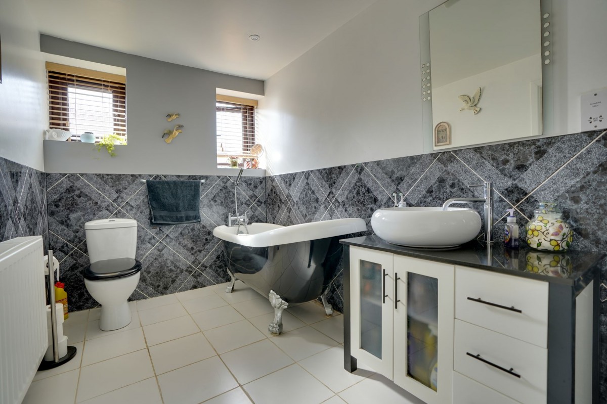 Newnham Lane, Burwell, CB25